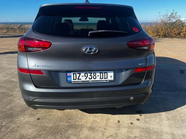 Hyundai Tucson — 4