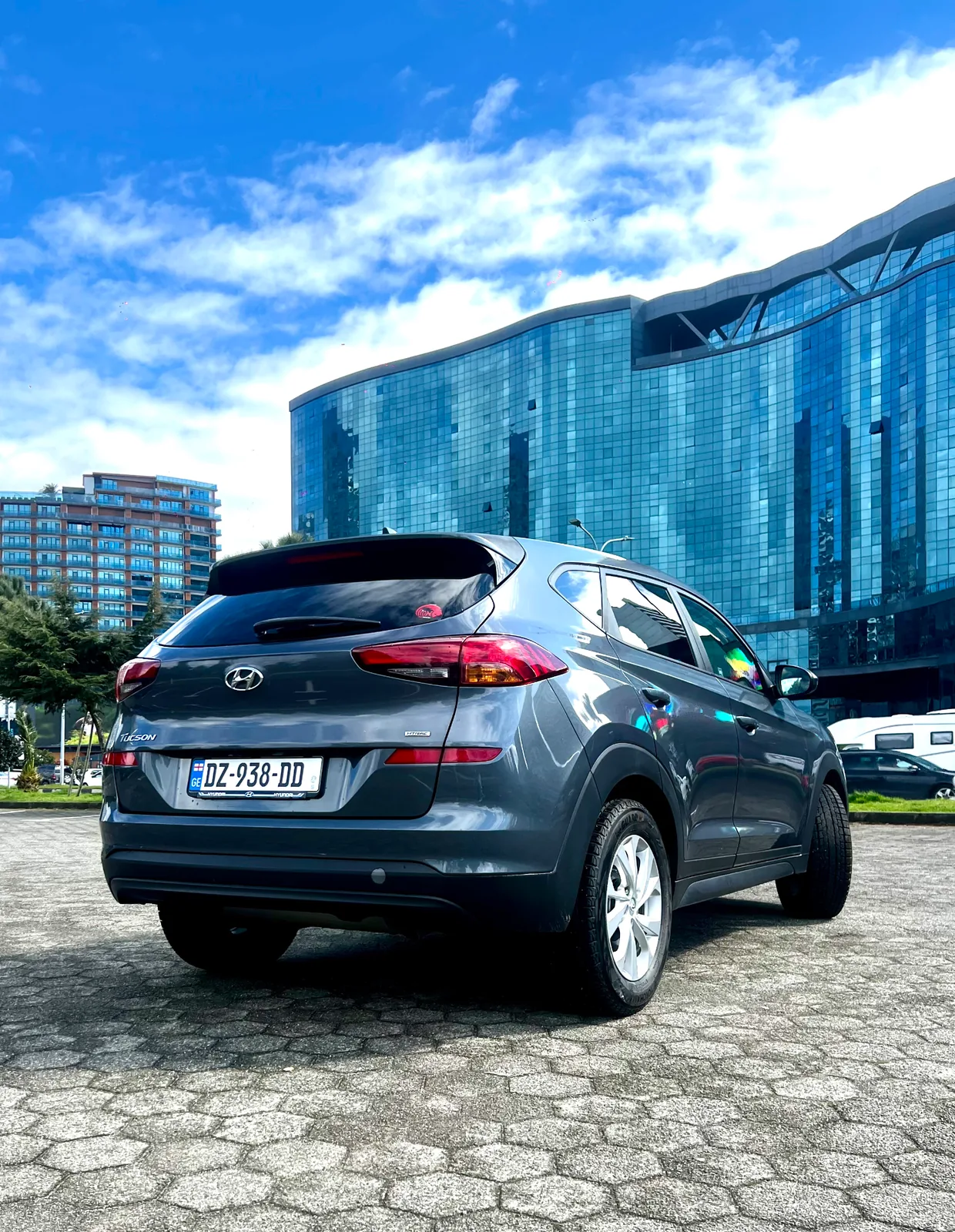 Hyundai Tucson 2018 — car rental in Georgia, Cartome