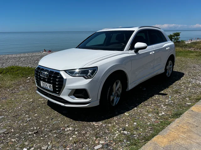 Audi Q3 — 2