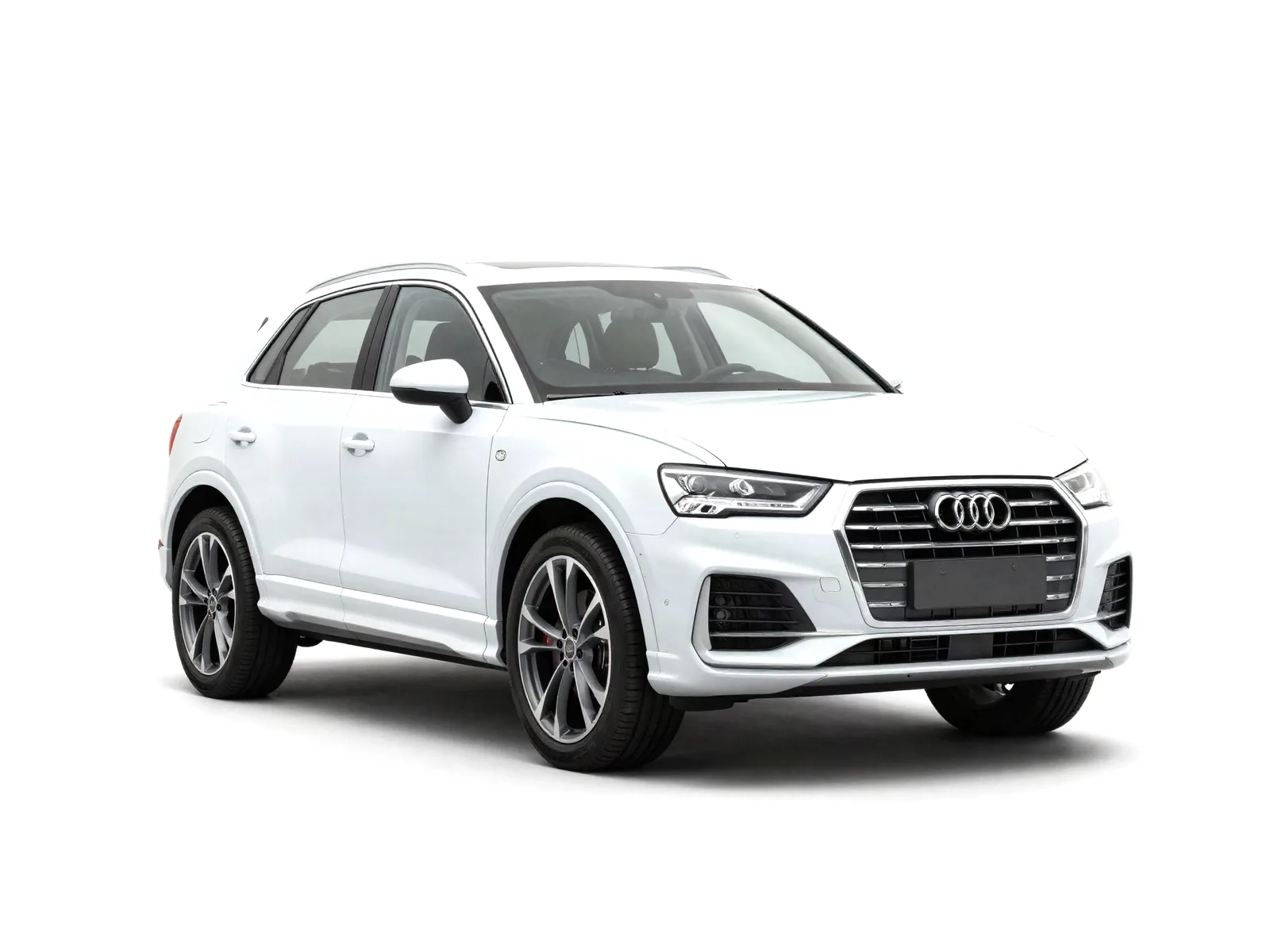 Audi Q3 — car rental in Georgia, Cartome