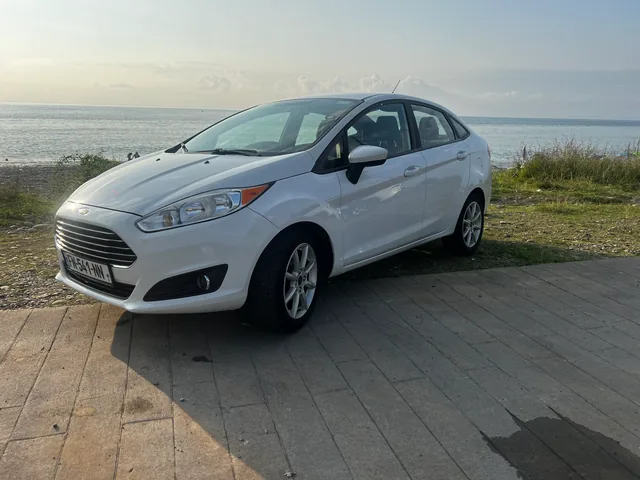 Ford Fiesta — 2