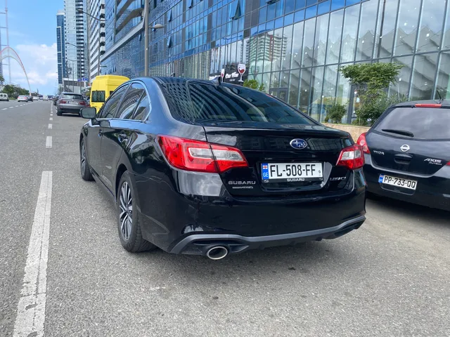 Subaru Legacy — 3