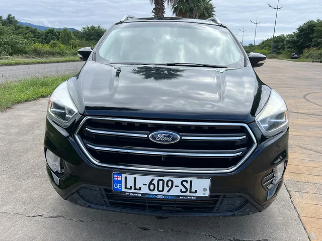 Ford Escape — 3