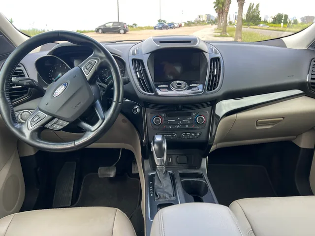 Ford Escape — 7